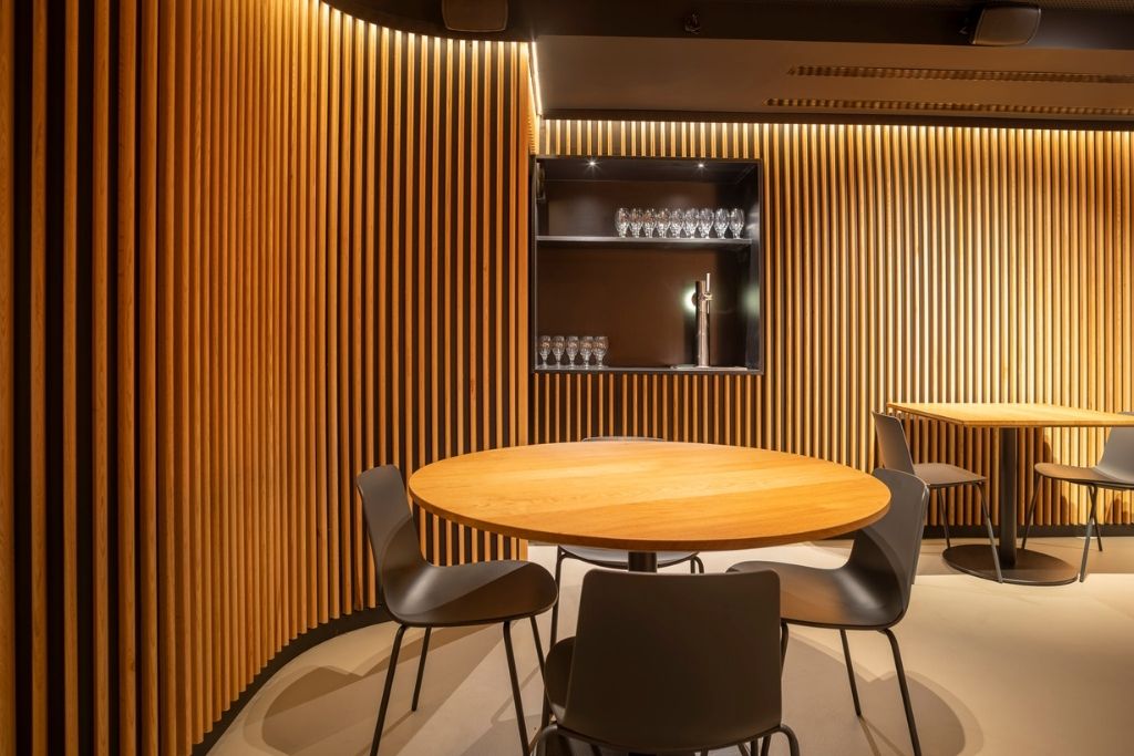 comedor-interior-canero